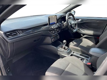 Used Ford Focus 2020 for sale - 78960219: Photo