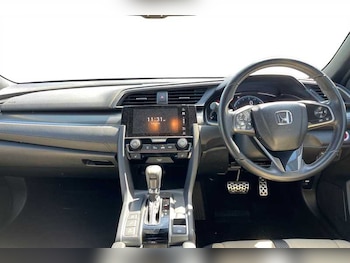 Used Honda Civic 2019 for sale - 79414603: Photo
