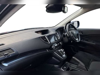 Used Honda CR-V 2017 for sale - 76515139: Photo