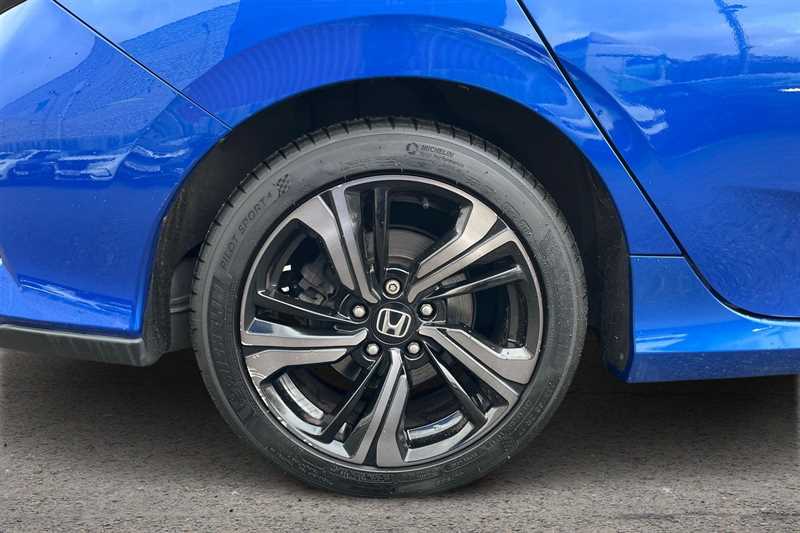 Used Honda Civic 2019 for sale - 76501679: Photo 9