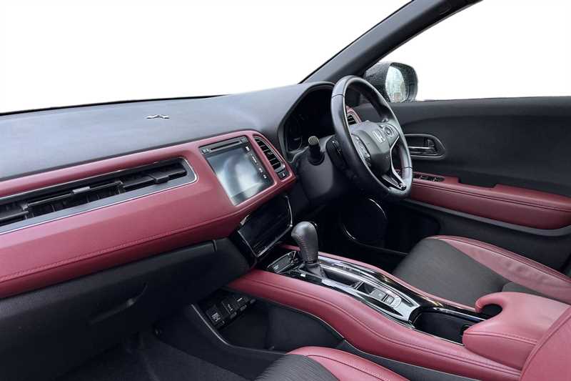 Used Honda HR-V 2020 for sale - 77485105: Photo 2