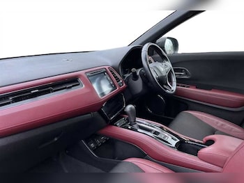 Used Honda HR-V 2020 for sale - 77485105: Photo