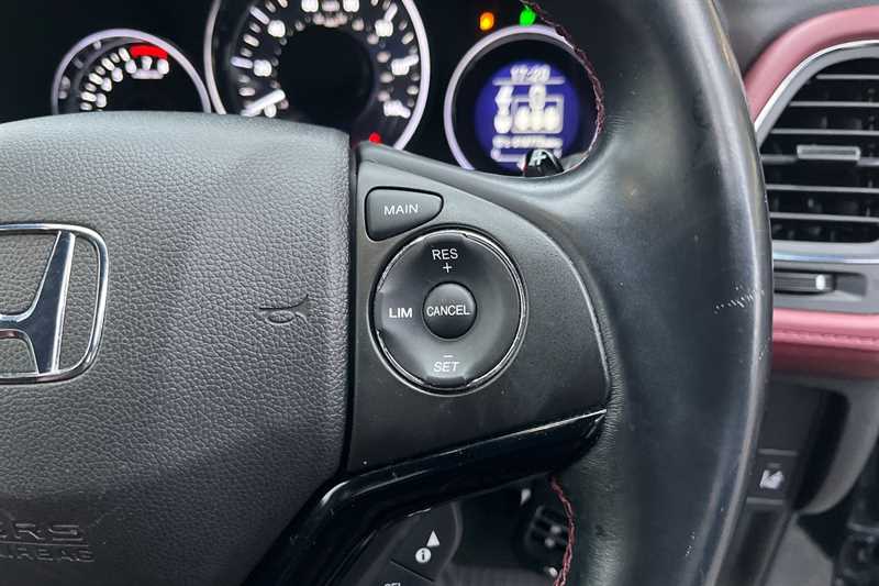 Used Honda HR-V 2020 for sale - 77485105: Photo 34