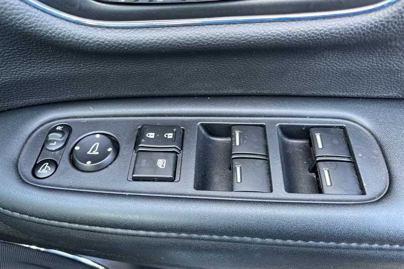 Used Honda HR-V for sale - 77540063: Photo 18