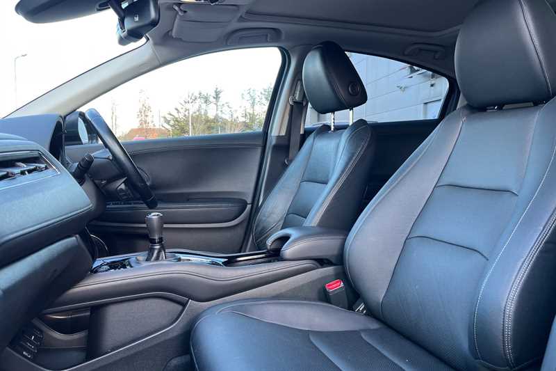 Used Honda HR-V for sale - 77540063: Photo 29