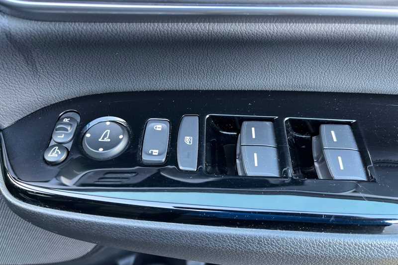 Used Honda CR-V 2021 for sale - 77894072: Photo 18