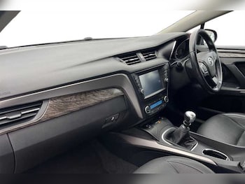 Used Toyota Avensis 2018 for sale - 76515123: Photo