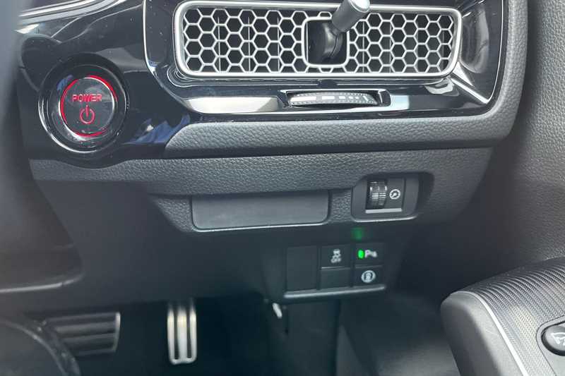 Used Honda Civic 2024 for sale - 76169116: Photo 31