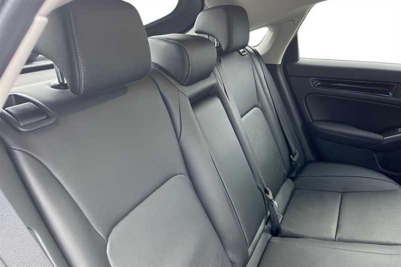 Used Honda Civic 2024 for sale - 76169116: Photo 8