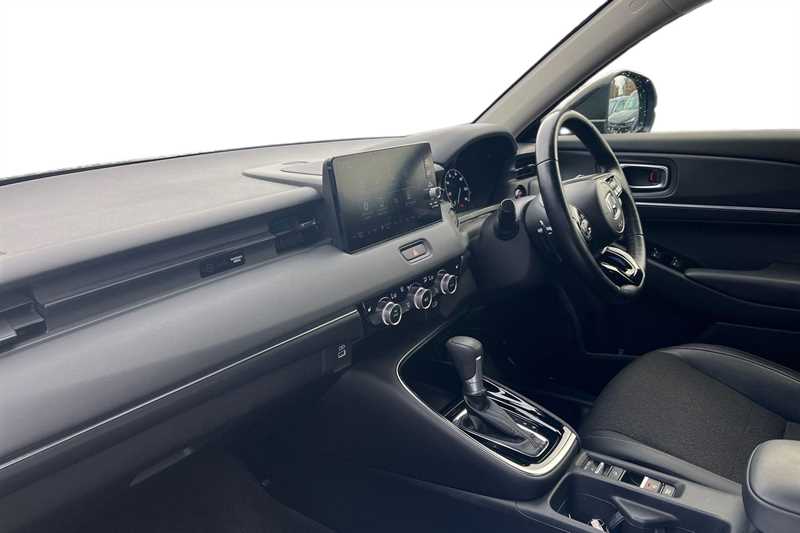 Used Honda HR-V 2023 for sale - 76074756: Photo 2