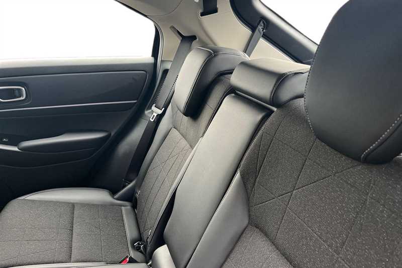 Used Honda HR-V 2023 for sale - 76074756: Photo 8