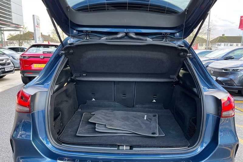 Used Mercedes-Benz GLA 2022 for sale - 77552539: Photo 20