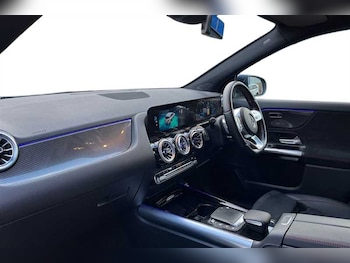 Used Mercedes-Benz GLA 2022 for sale - 77552539: Photo