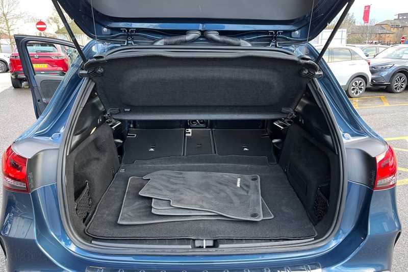 Used Mercedes-Benz GLA 2022 for sale - 77552539: Photo 35