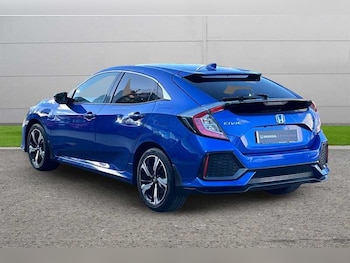 Used Honda Civic 2018 for sale - 76112599: Photo
