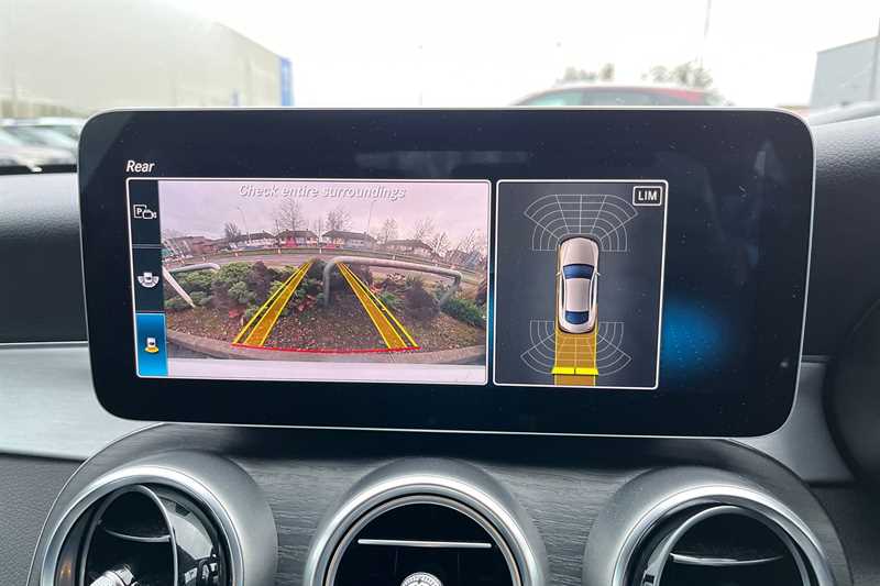 Used Mercedes-Benz C Class 2019 for sale - 76915285: Photo 14