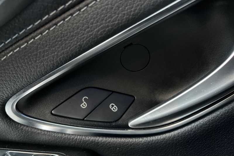 Used Mercedes-Benz C Class 2019 for sale - 76915285: Photo 22