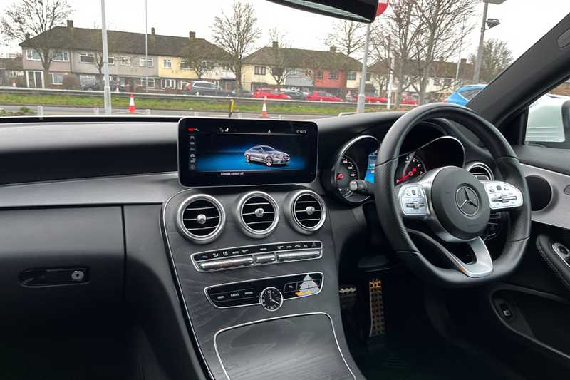 Used Mercedes-Benz C Class 2019 for sale - 76915285: Photo 35