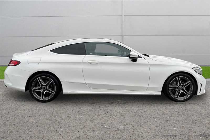 Used Mercedes-Benz C Class 2019 for sale - 76915285: Photo 5