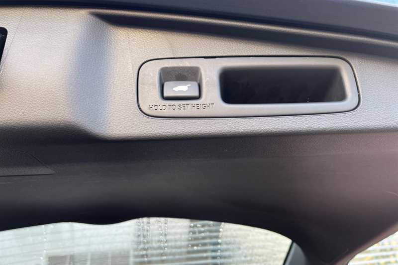 Used Honda CR-V 2023 for sale - 77043207: Photo 28