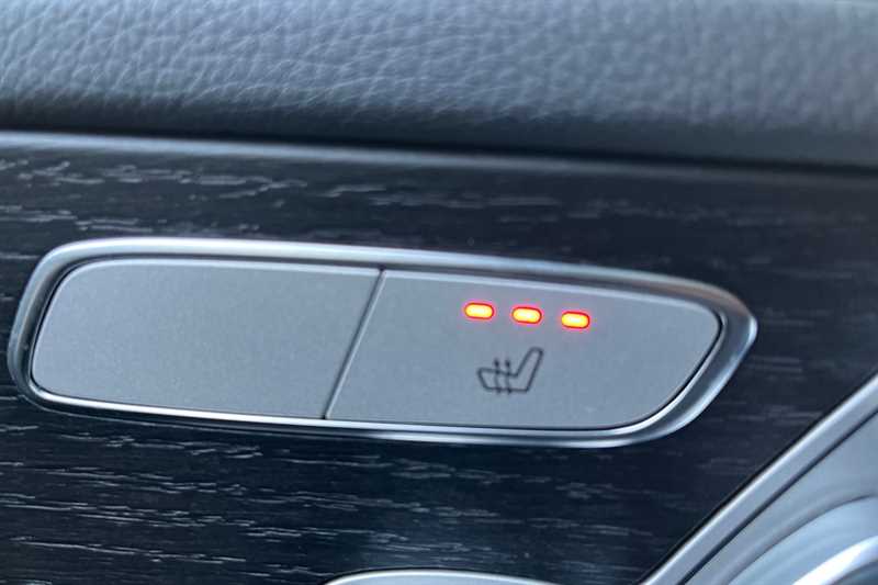 Used Mercedes-Benz GLC 2021 for sale - 77397565: Photo 16