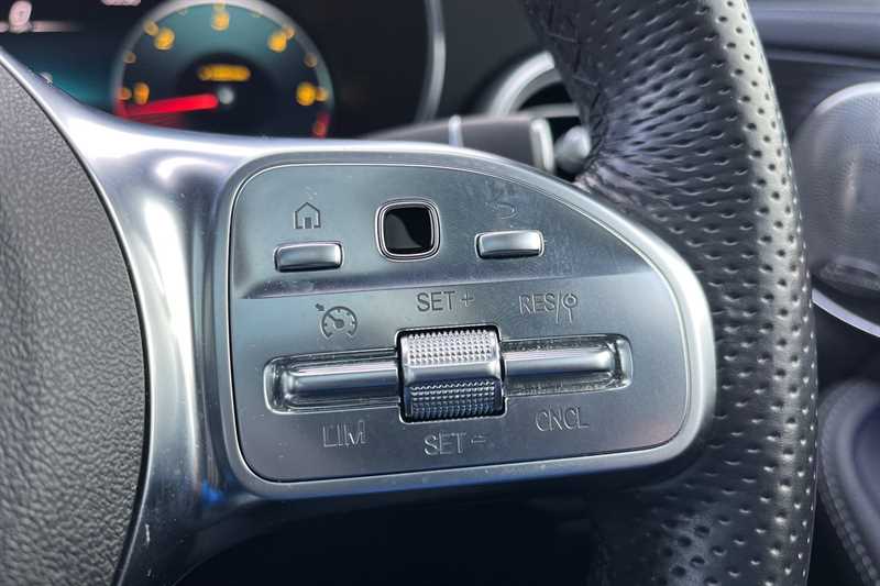 Used Mercedes-Benz GLC 2021 for sale - 77397565: Photo 22