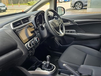 Used Honda Jazz 2019 for sale - 75603258: Photo