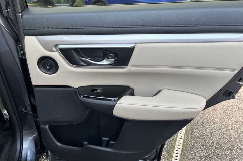 Used Honda CR-V 2022 for sale - 76875227: Photo 35