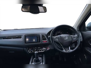 Used Honda HR-V 2017 for sale - 79488191: Photo
