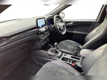 Used Ford Kuga 2022 for sale - 77674040: Photo