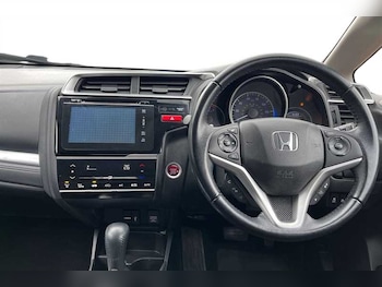 Used Honda Jazz 2017 for sale - 77795330: Photo