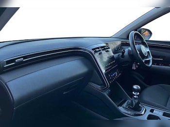 Used Hyundai TUCSON 2022 for sale - 76610118: Photo