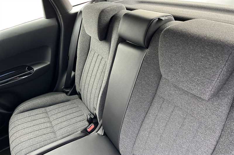 Used Honda Jazz 2020 for sale - 76112520: Photo 8