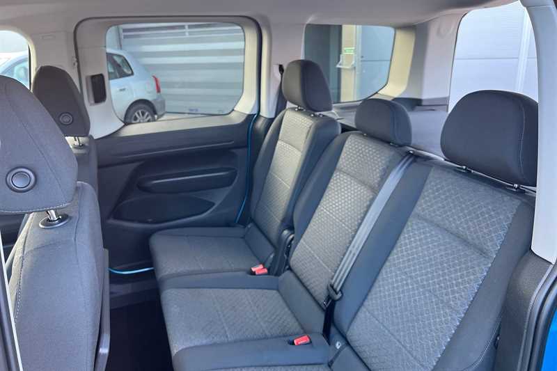 Used Ford Tourneo Connect 2024 for sale - 77634824: Photo 32