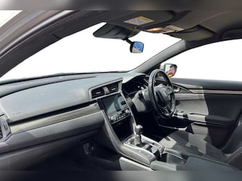 Used Honda Civic 2018 for sale - 78563475: Photo