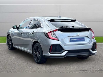 Used Honda Civic 2018 for sale - 78563475: Photo