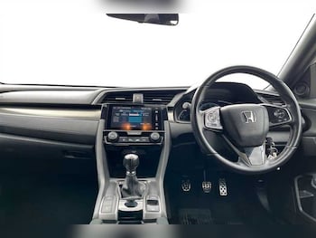 Used Honda Civic 2018 for sale - 78563475: Photo