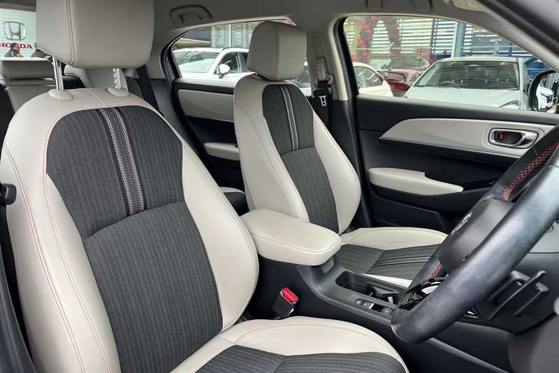 Used Honda HR-V 2023 for sale - 77471466: Photo 34