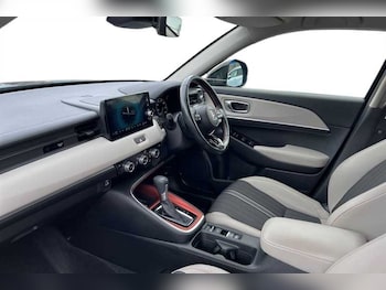 Used Honda HR-V 2022 for sale - 76112534: Photo