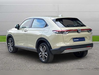Used Honda HR-V 2023 for sale - 76112529: Photo