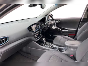 Used Hyundai IONIQ 2017 for sale - 78050747: Photo