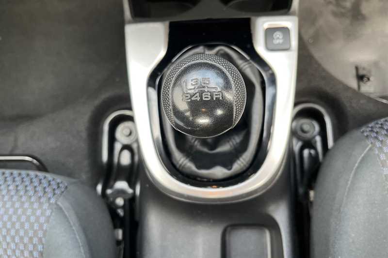 Used Honda Jazz 2018 for sale - 76826942: Photo 27