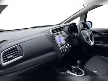 Used Honda Jazz 2018 for sale - 76826942: Photo