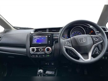 Used Honda Jazz 2018 for sale - 76826942: Photo