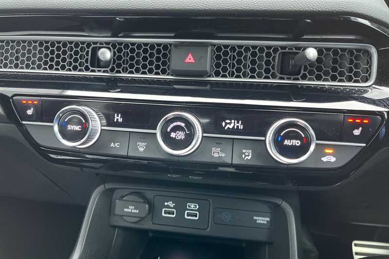 Used Honda Civic 2023 for sale - 77099294: Photo 16