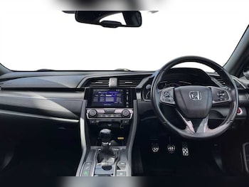 Used Honda Civic 2019 for sale - 79064333: Photo
