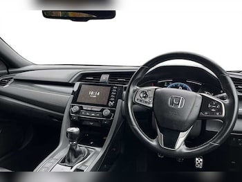 Used Honda Civic 2021 for sale - 76420546: Photo