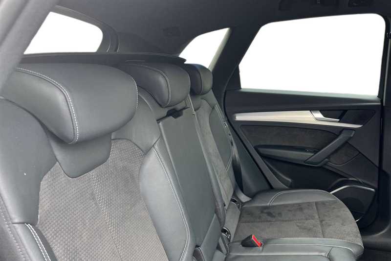 Used Audi Q5 2019 for sale - 76915280: Photo 8