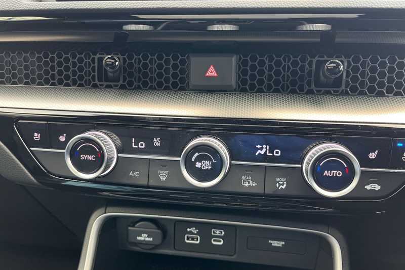 Used Honda CR-V 2025 for sale - 76441997: Photo 16