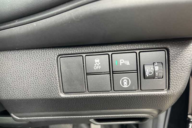 Used Honda HR-V 2024 for sale - 78215983: Photo 30